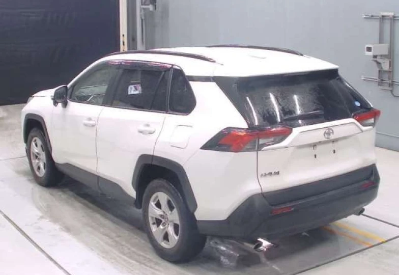 Toyota RAV4 White