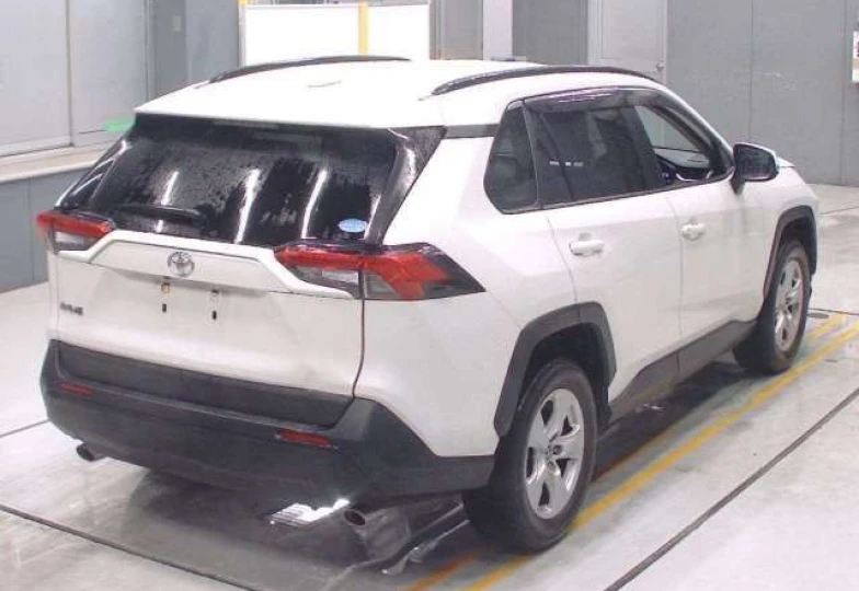 Toyota RAV4 White