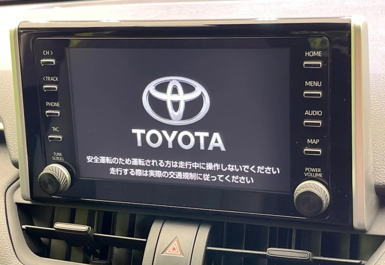Toyota RAV4 Черный