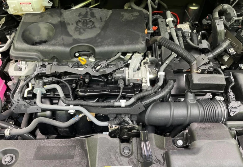 Toyota RAV4 Черный