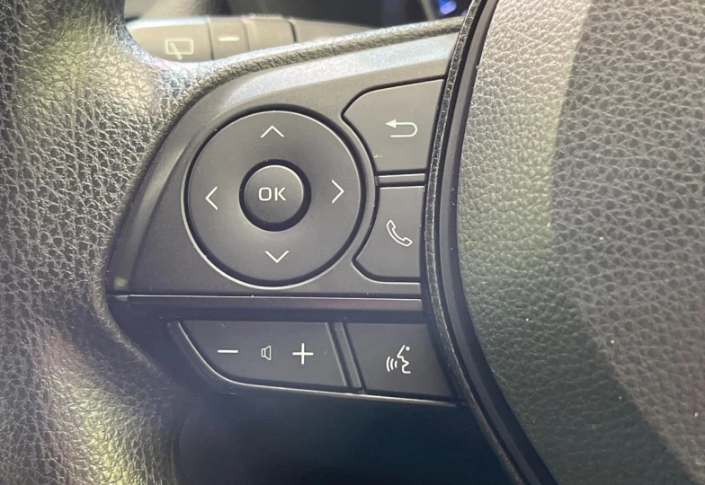 Toyota RAV4 Черный