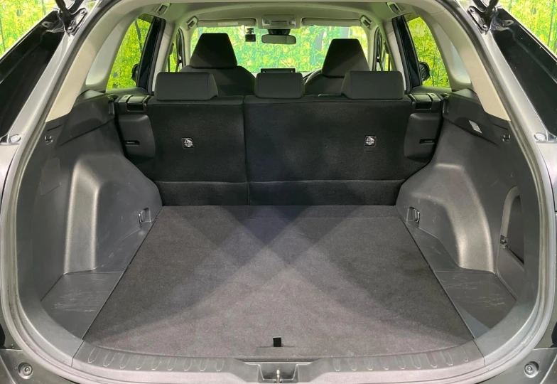 Toyota RAV4 Черный