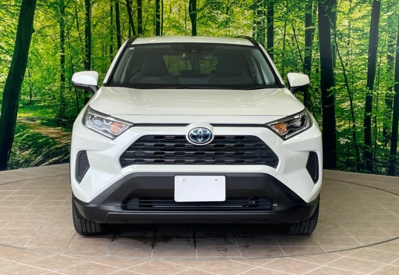 Toyota RAV4 White