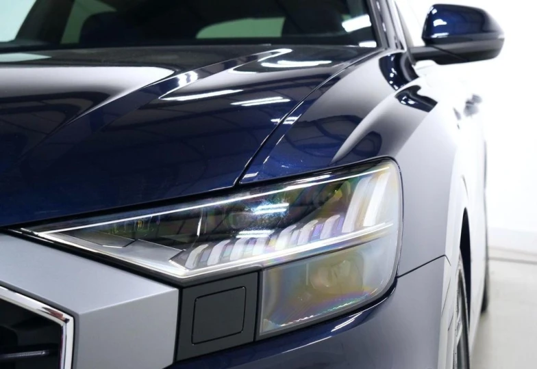 Audi Q8 Blue