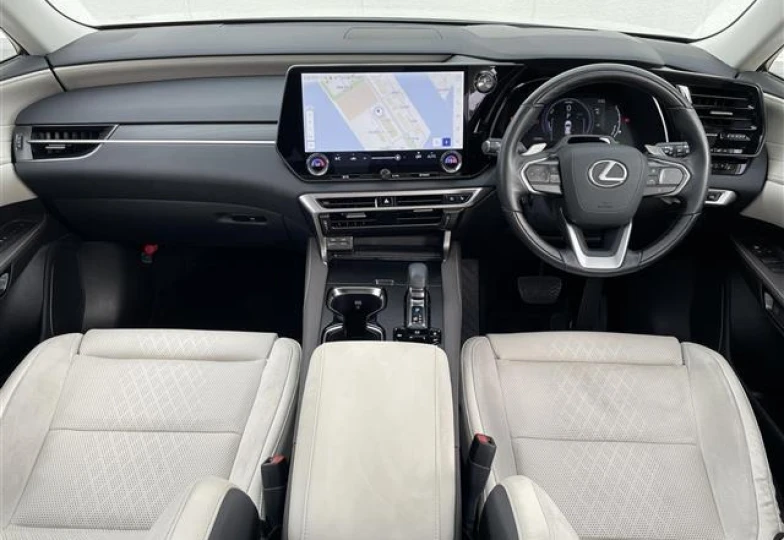 Lexus RX White