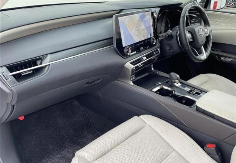 Lexus RX White