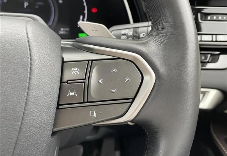 Lexus RX White