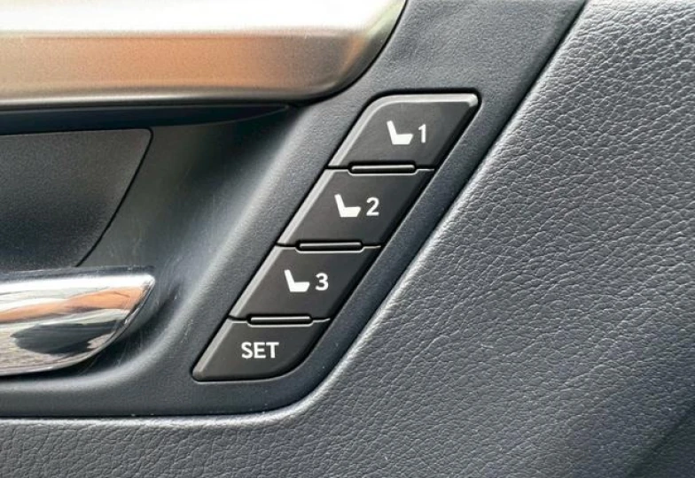 Lexus RX Black