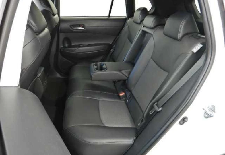 Toyota Corolla Cross Белый