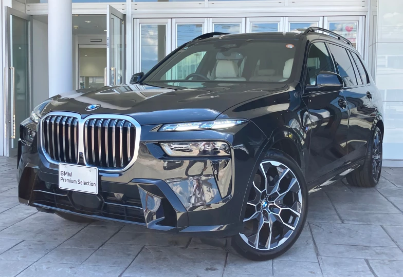 BMW X7 Black