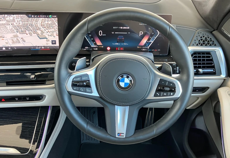 BMW X7 Black