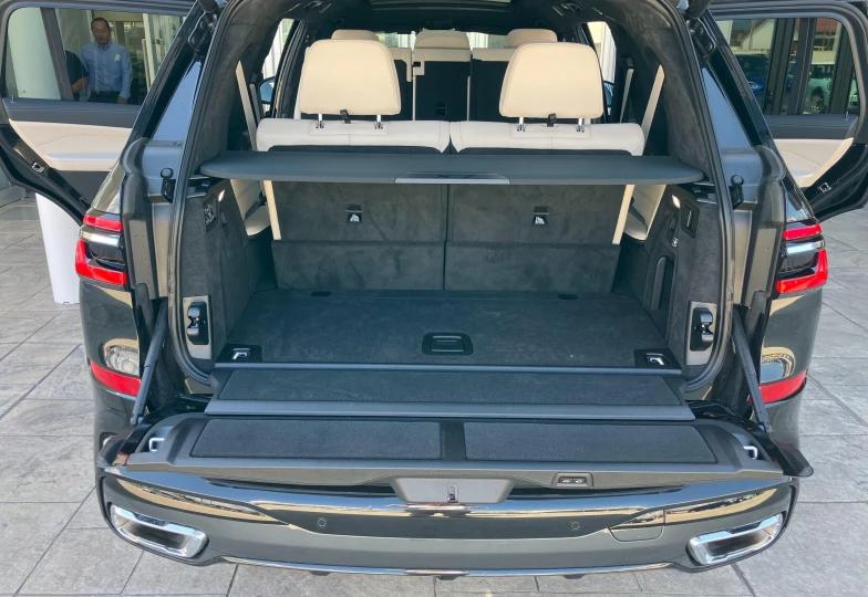 BMW X7 Black