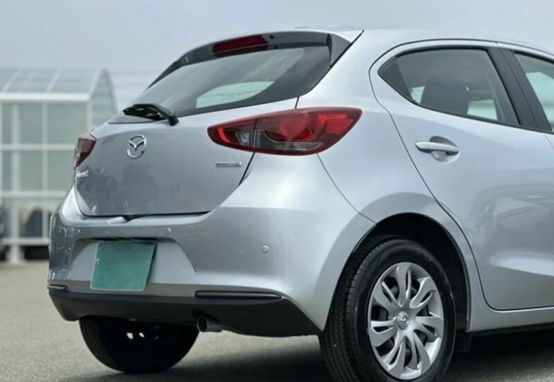 Mazda 2 Grey
