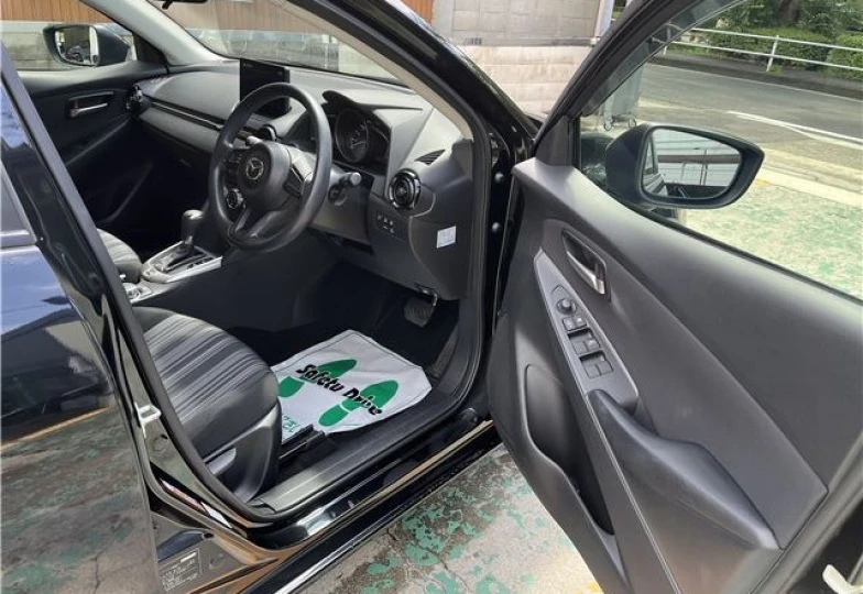 Mazda 2 Black