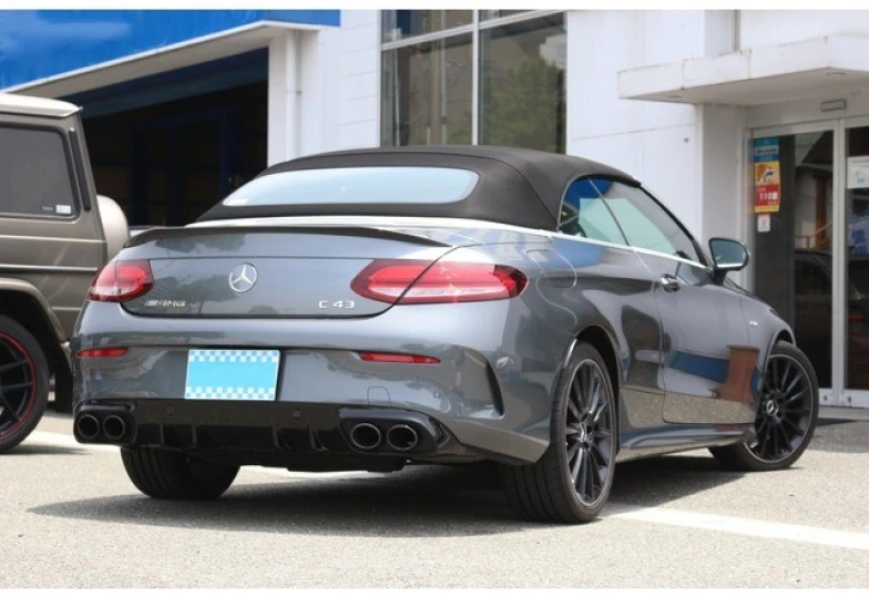 Mercedes C-class Серый