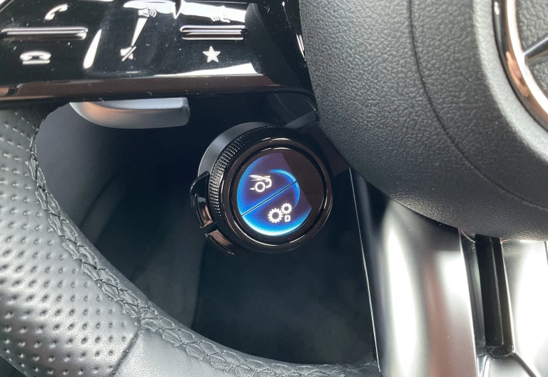 Mercedes SL-class Красный