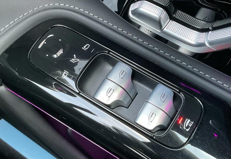 Mercedes SL-class Красный