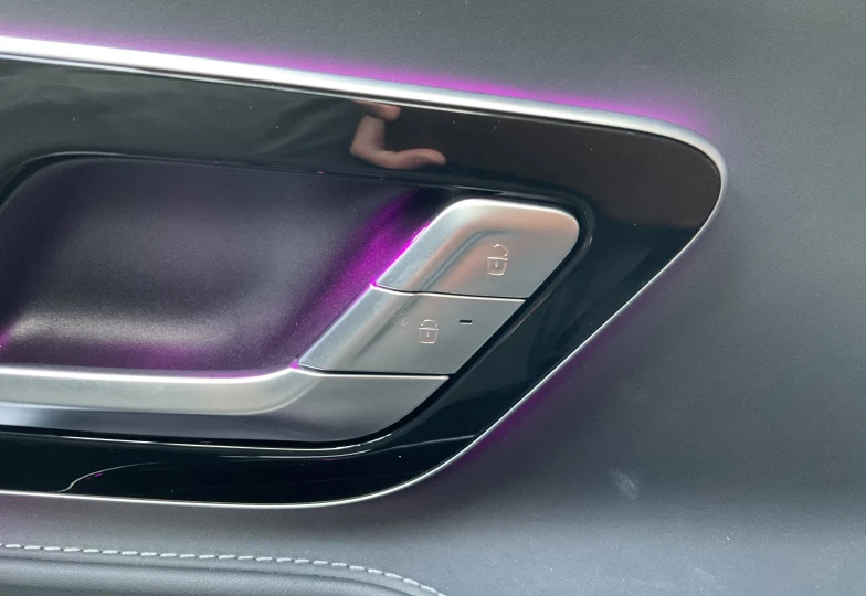 Mercedes SL-class Красный