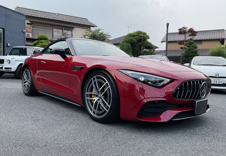 Mercedes SL-class Красный