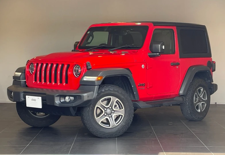 Jeep Wrangler Red