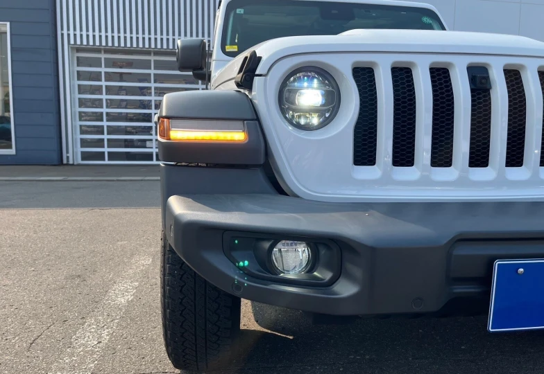 Jeep Wrangler White
