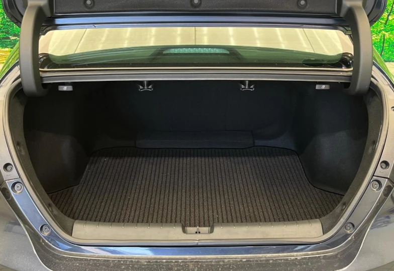 Honda Insight Blue