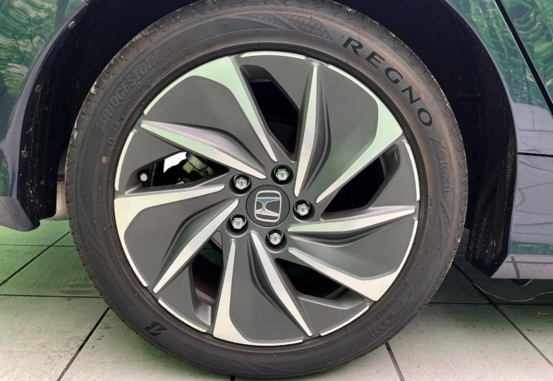 Honda Insight Blue