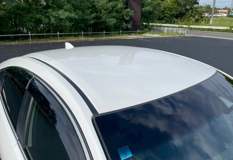 Honda Insight White