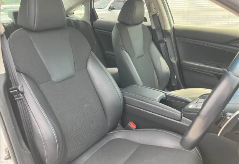 Honda Insight White