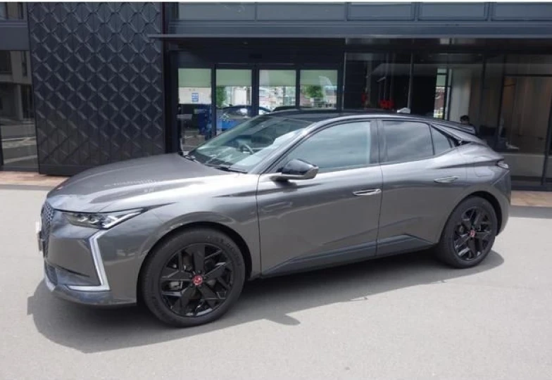 Ds automobiles DS4 Серый