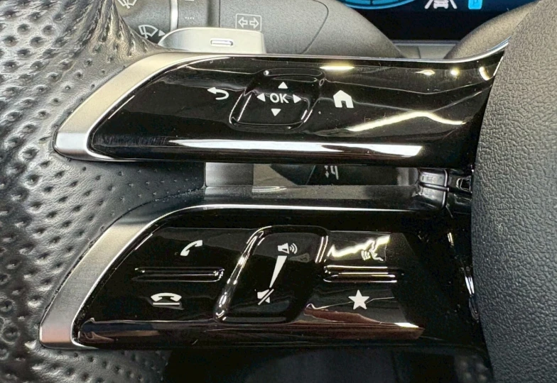 Mercedes E-class White