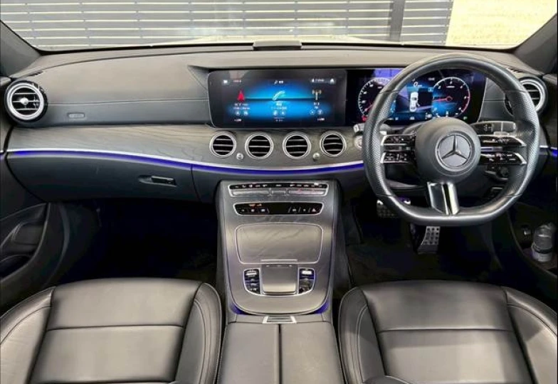 Mercedes E-class White