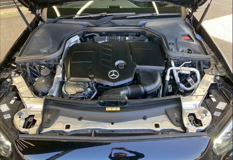 Mercedes E-class Black