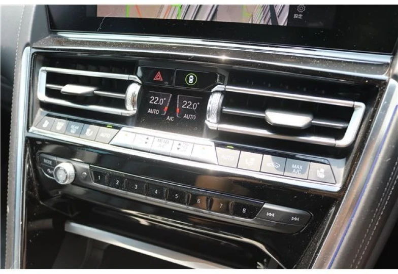 BMW 8 series Black