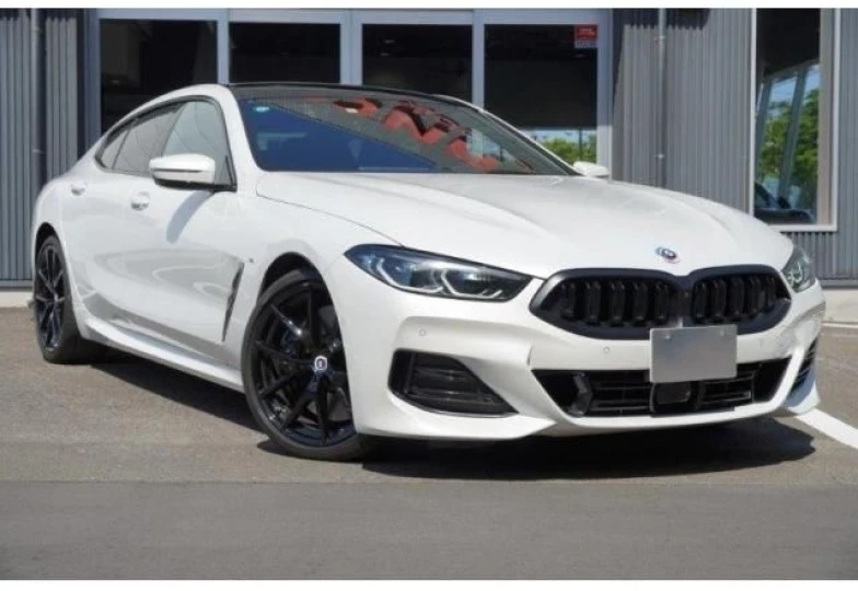 BMW 8 series White