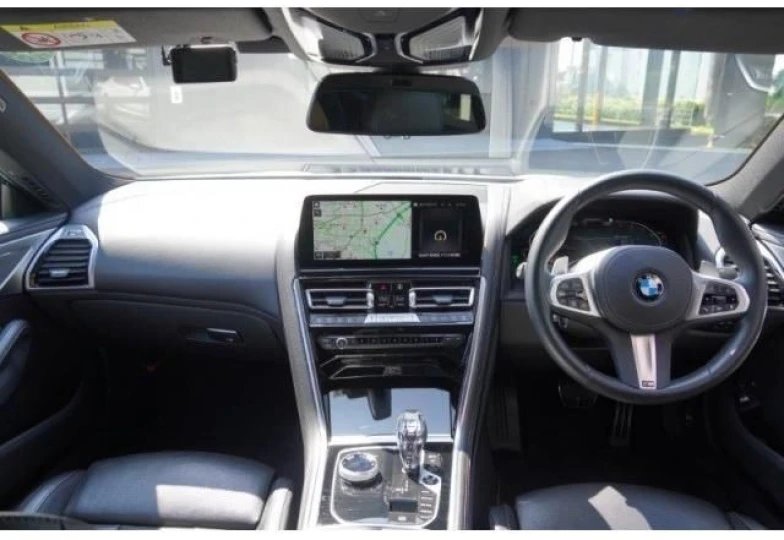 BMW 8 series White