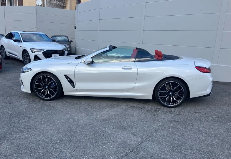 BMW 8 series White