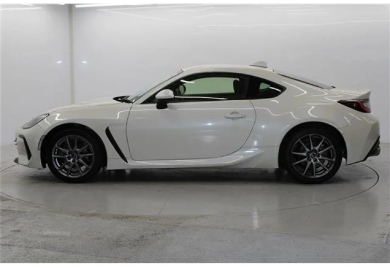 Subaru BRZ White