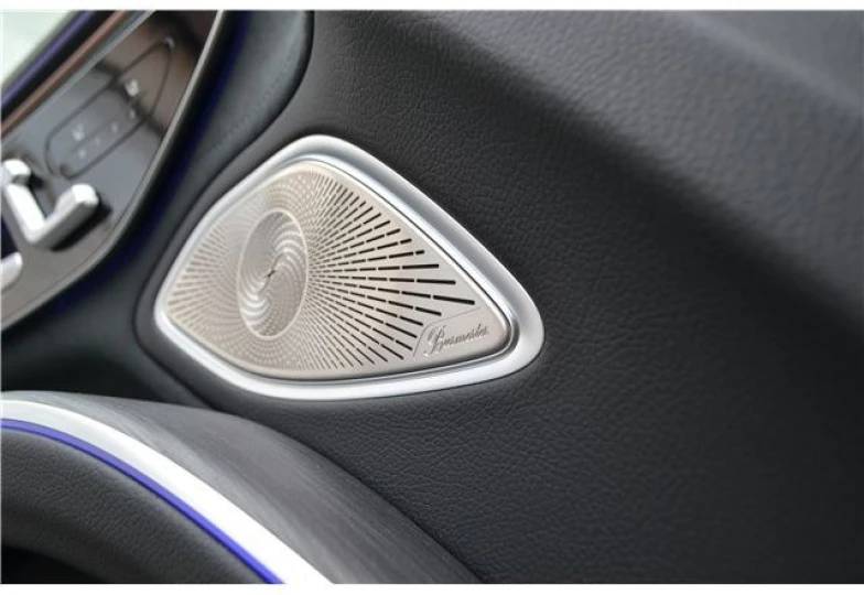 Mercedes EQS Blue