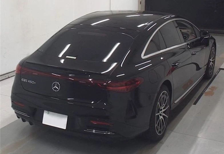 Mercedes EQS Black