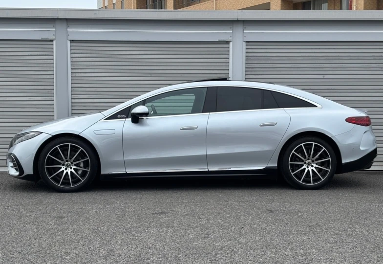 Mercedes EQS Grey