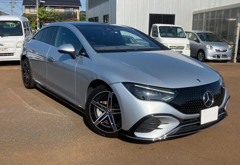 Mercedes EQE Grey