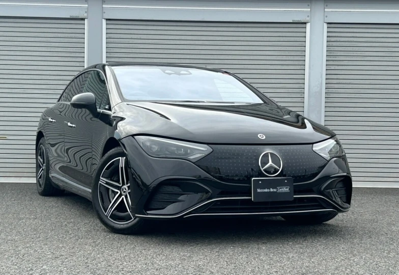 Mercedes EQE Черный
