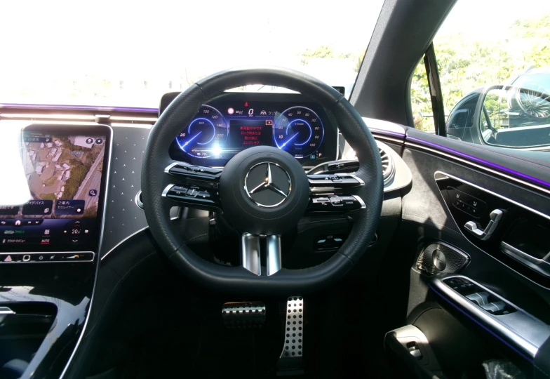 Mercedes EQE Черный