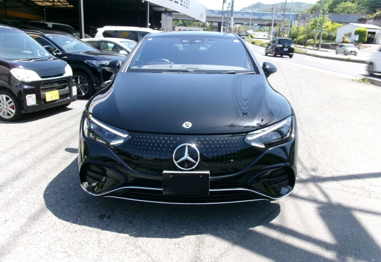 Mercedes EQE Черный