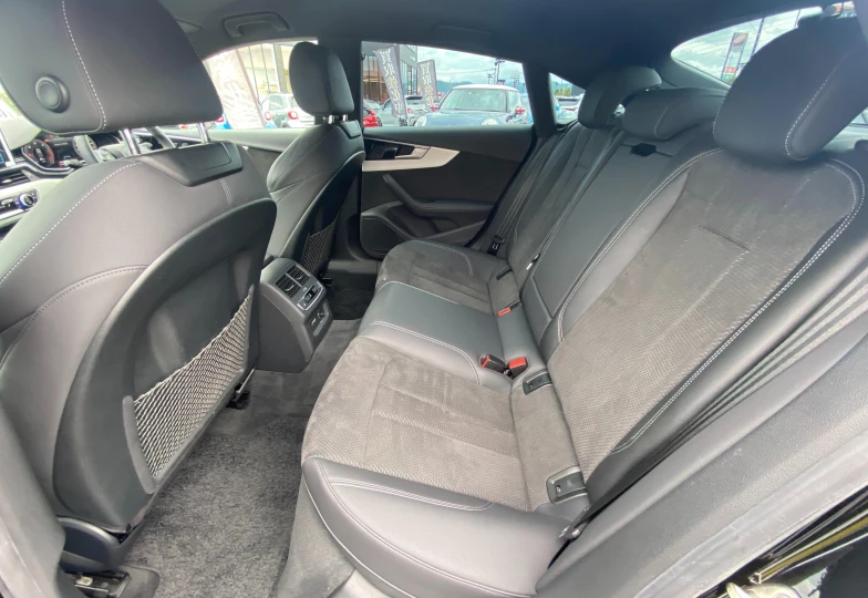 Audi A5 sportback Черный