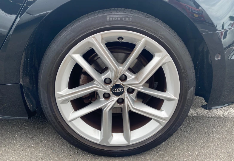 Audi A5 sportback Черный