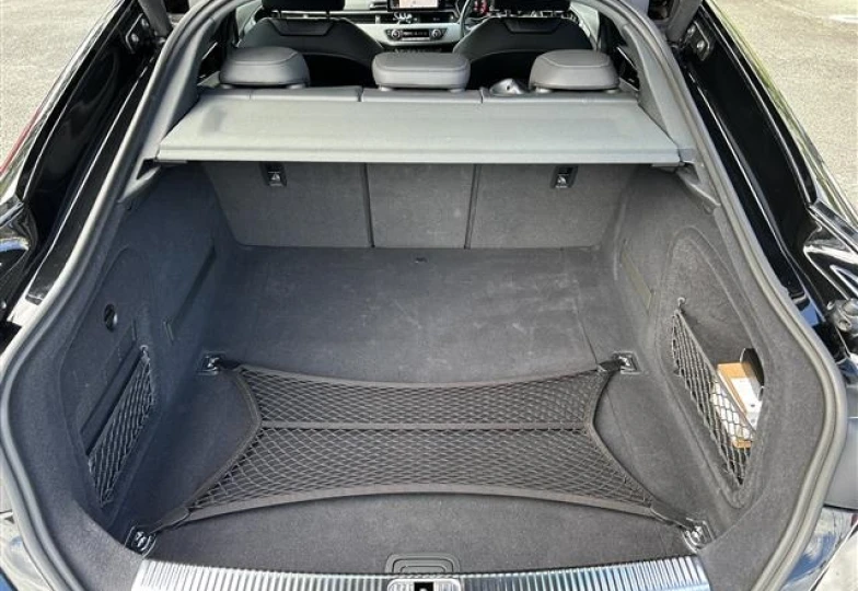 Audi A5 sportback Черный