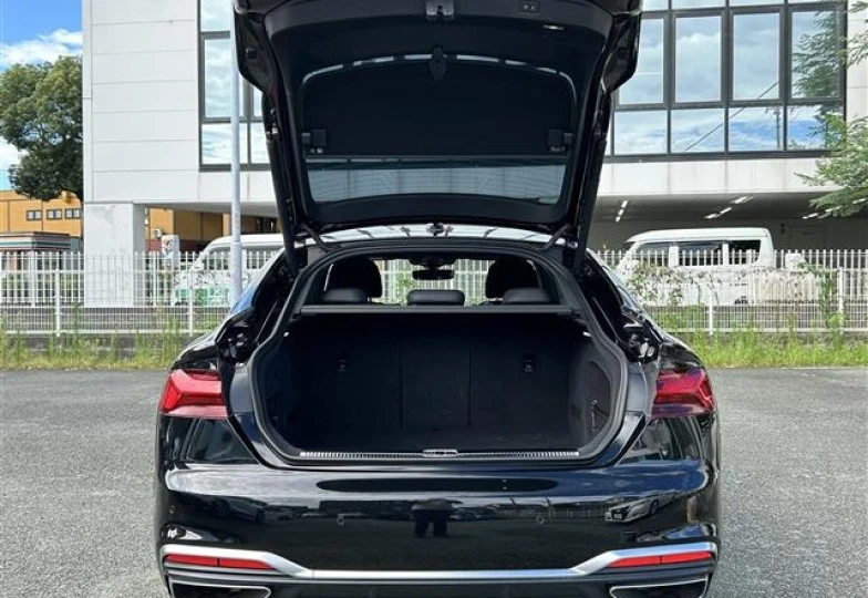 Audi A5 sportback Черный