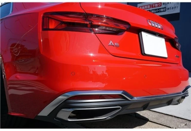 Audi A5 Красный